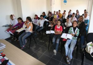 Toplum Merkezi mültecileri ağırlıyor 